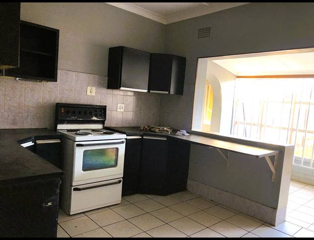 4 BEDROOM HOUSE SOLD IN THREE RIVERS